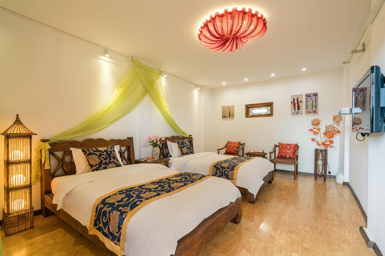 Love Cloud Boutique Chain Hotel In The Water Side ليجيانغ المظهر الخارجي الصورة